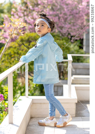 春季兒童生活方式健康育兒 春季兒童生活方式健康育兒 99238667