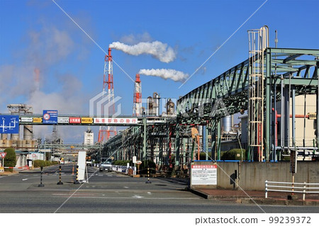 Complex / Sakai Senboku Rinkai Industrial Area（大阪府高石市） 99239372