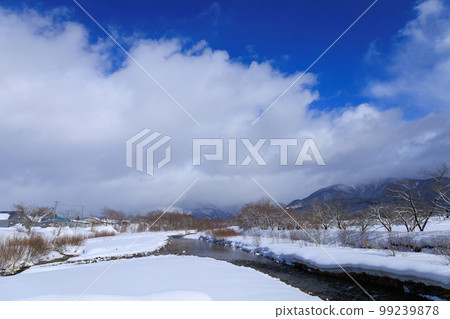 冬季自然風光河山藍天 99239878