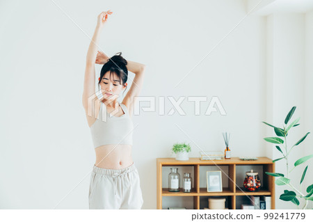 年輕女性的美麗 99241779