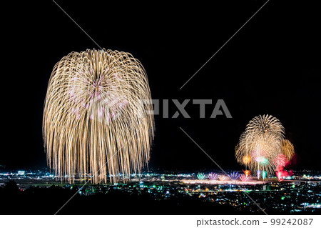 Nagaoka's Fireworks - Regular Sanjakudama - Nagaoka's Fireworks - Regular Sanjakudama - 99242087