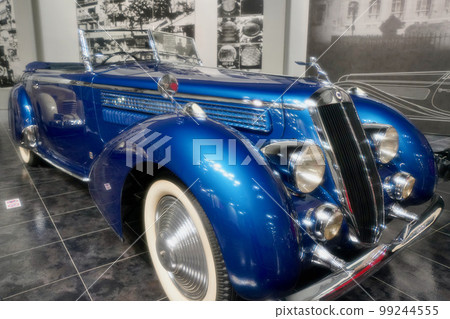 Classic car Classic car 99244555