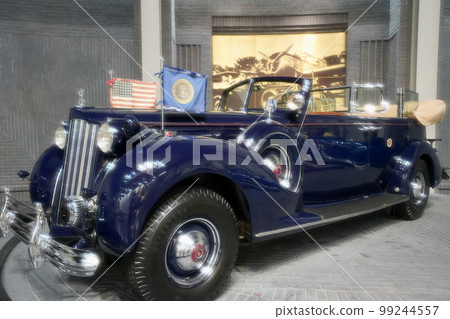 Classic car Classic car 99244557