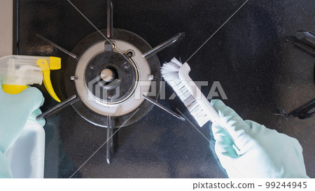 Cleaning / cleaning image of gas stove Cleaning / cleaning image of gas stove 99244945