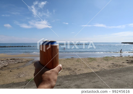 cheers on the beach 99245616