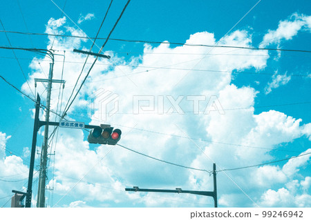 Blue sky and traffic light 99246942