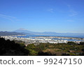 靜岡縣日本平市的富士山和駿河灣 99247150