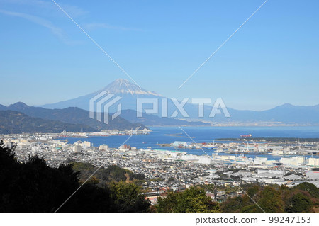 Mount Fuji and Suruga Bay from Nihondaira, Shizuoka Prefecture Mount Fuji and Suruga Bay from Nihondaira, Shizuoka Prefecture 99247153