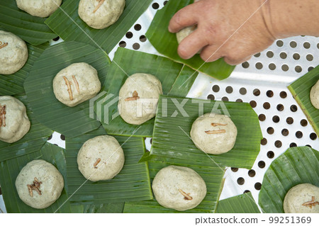 清明節,祭拜祖先,供品,草仔粿,蒸籠,清明祭、先祖供養、供物、草餅、蒸し器、Caozikueh, 清明節,祭拜祖先,供品,草仔粿,蒸籠,清明祭、先祖供養、供物、草餅、蒸し器、Caozikueh, 99251369