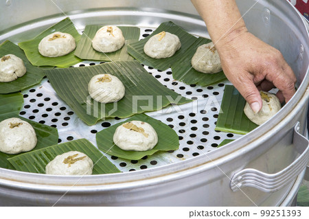 清明節,祭拜祖先,供品,草仔粿,蒸籠,清明祭、先祖供養、供物、草餅、蒸し器、Caozikueh, 清明節,祭拜祖先,供品,草仔粿,蒸籠,清明祭、先祖供養、供物、草餅、蒸し器、Caozikueh, 99251393