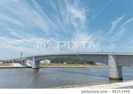 New bridge New bridge 99251448