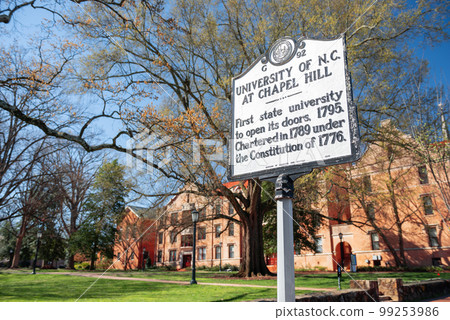 Chapel Hill, North Carolina, USA 99253986