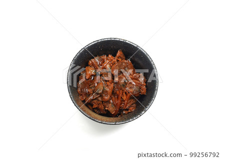 Asari 的 Shigureni 在餐具中 Asari 的 Shigureni 在餐具中 99256792