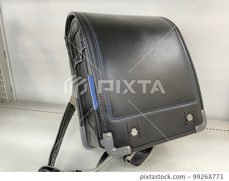 school bag  99268771
