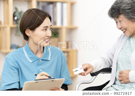 Caregiver who manages physical condition Caregiver who manages physical condition 99272917