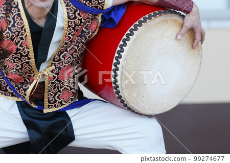 Large drums during the Okinawan Eisa dance performance 99274677