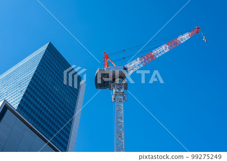 澀谷金之坂背後的建築工地起重機和摩天大樓 2023.01 a-1 99275249