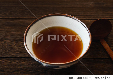 warm soy sauce soup 99286162