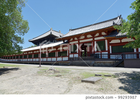 Todaiji Temple West Corridor Seirakumon Gate and Great Buddha Hall Nara City, Nara Prefecture Todaiji Temple West Corridor Seirakumon Gate and Great Buddha Hall Nara City, Nara Prefecture 99293987