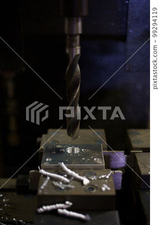 用加工中心鑽孔 用加工中心鑽孔 99294119