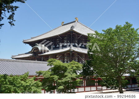 Todaiji Temple, Great Buddha Hall, Nara City, Nara Prefecture Todaiji Temple, Great Buddha Hall, Nara City, Nara Prefecture 99294686