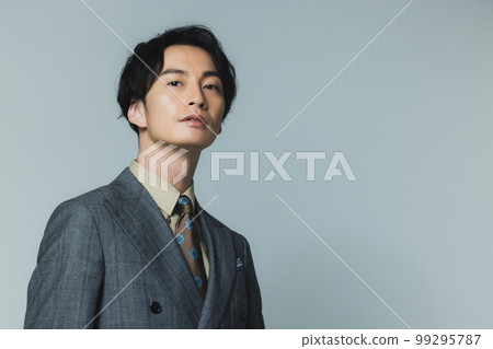 Men dress up Men dress up 99295787