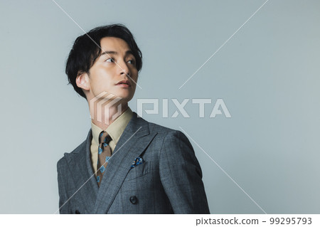 Men dress up 99295793