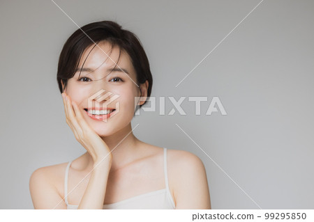 短頭髮的女人 99295850