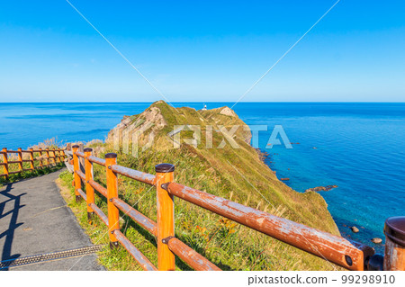 Shakotan Peninsula (September, Hokkaido, sunny) 99298910