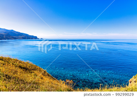Shakotan Peninsula (September, Hokkaido, sunny) 99299029