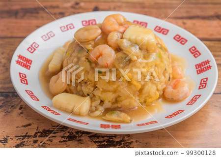 Seafood ankake fried rice 99300128