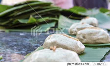草仔粿 ,包草仔粿 ,竹皮子, 台灣,竹皮、台湾、草餅、Bamboo skin, Taiwan, 草仔粿 ,包草仔粿 ,竹皮子, 台灣,竹皮、台湾、草餅、Bamboo skin, Taiwan, 99302990