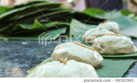 草仔粿 ，包草仔粿 ，竹皮子， 台灣，竹皮、台湾、草餅、Bamboo skin, Taiwan, 99302991