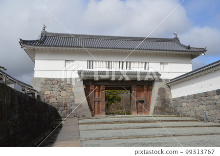 "Akane Gate" of Odawara Castle (Odawara City, Kanagawa Prefecture) 99313767