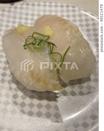 在傳送帶壽司吃“Aburakarei” 在傳送帶壽司吃“Aburakarei” 99321479