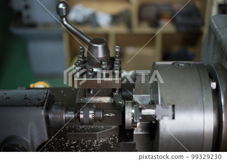 Parts processing with lathe 99329230