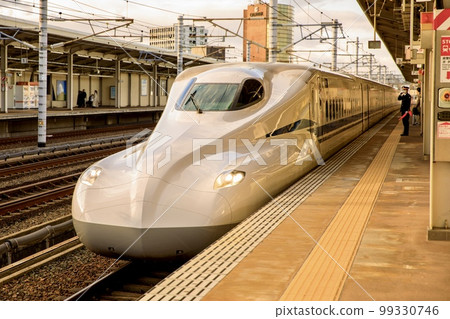 N700S系列Kodama停在三河安城站 N700S系列Kodama停在三河安城站 99330746