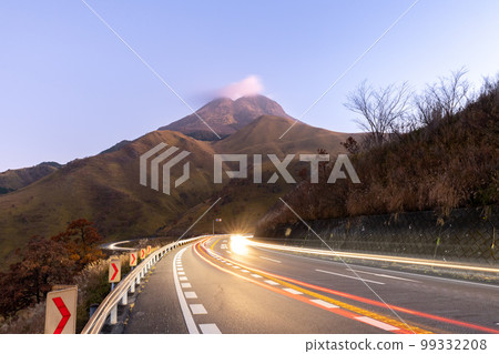 Mt. Yufuin and Yamanami Highway in the morning Mt. Yufuin and Yamanami Highway in the morning 99332208
