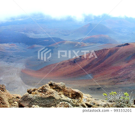 Haleakala volcano crater on Maui Hawaii Haleakala volcano crater on Maui Hawaii 99333201