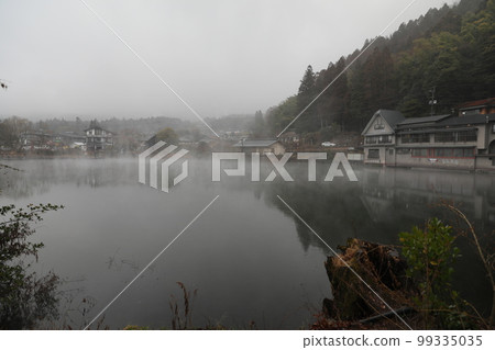 Golden Lake 99335035