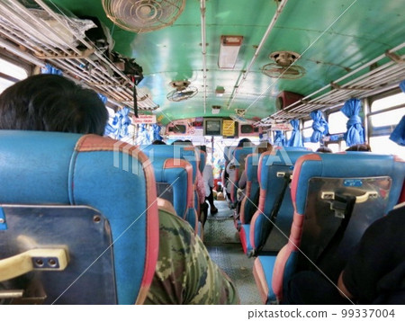 緬甸長途汽車座位 99337004