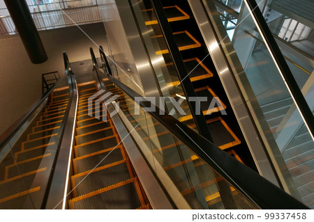 Escalator Escalator 99337458
