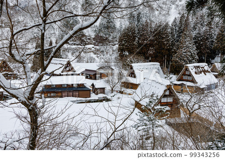 Gokayama Suganuma Gassho-zukuri Village Snowscape 99343256