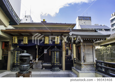Ogannonji, Ningyocho, Tokyo, iron-built bodhisattva-headed Kannonji 99343408