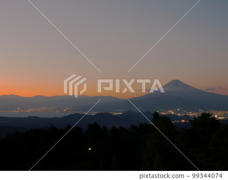 天城高原的夜景 99344074