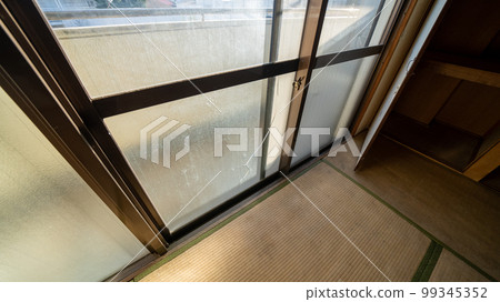 Broken glass on the property 99345352