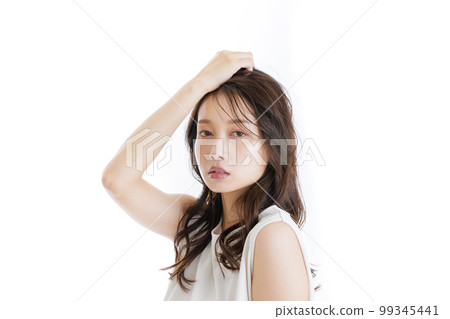 Beautiful woman 99345441