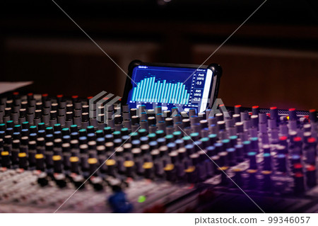Live house sound equipment operator PA sound 99346057