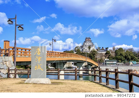Karatsu City Karatsu Castle Keep and Plum Blossoms Karatsu City Karatsu Castle Keep and Plum Blossoms 99347272