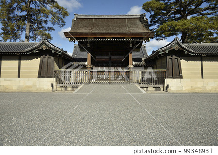 Kimono gate Kyoto Imperial Palace Kimono gate Kyoto Imperial Palace 99348931